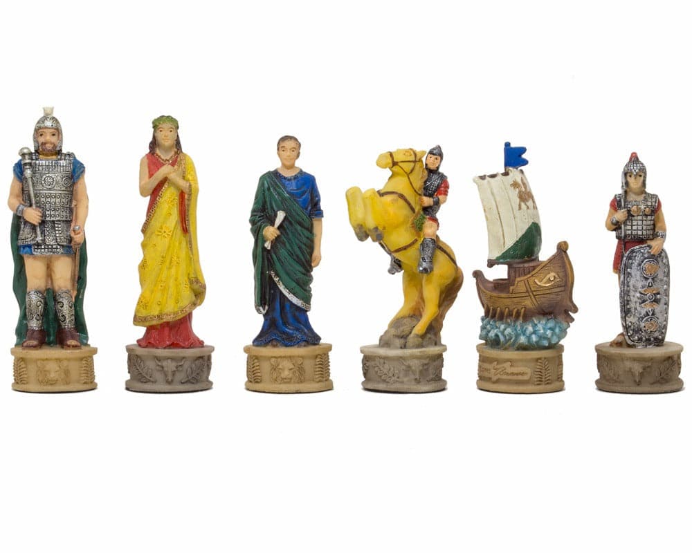 Hand-painted Battle of Troy themed chess pieces by Italfama featuring Greek and Spartan armies, intricately sculpted from resin.