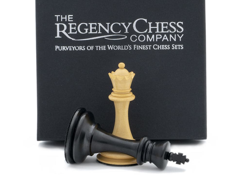 King and Queen Gift Set 3.5 inch Ebonised against Regency Chess Company box.