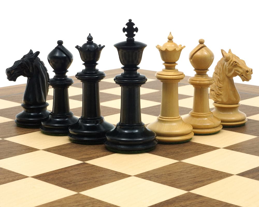 Traditional Staunton Ebony and Boxwood Bath Chessmen on Chessboard - Hand Carved and Weighted Pieces