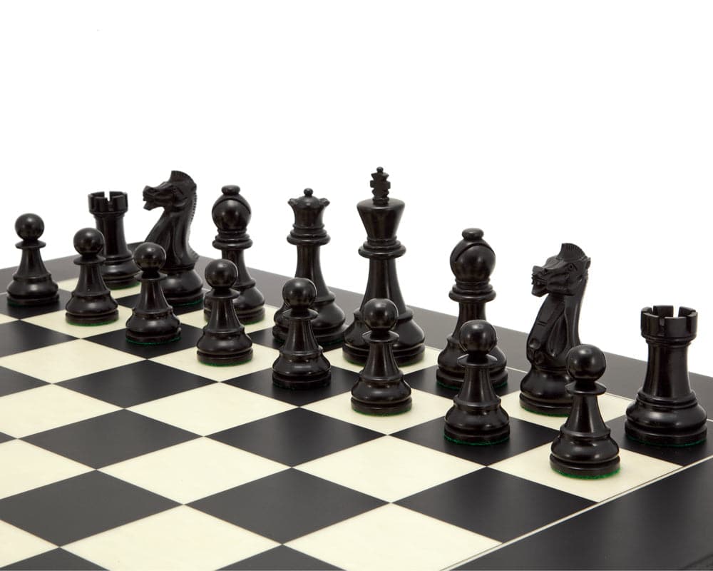 "Frankfurt Grand Black Chess Set - Classic Staunton Design on 22 Inch Spanish Board"