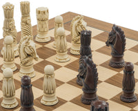 Wiktoriański zestaw szachowy Berkeley Chess — rdzawy i orzechowy